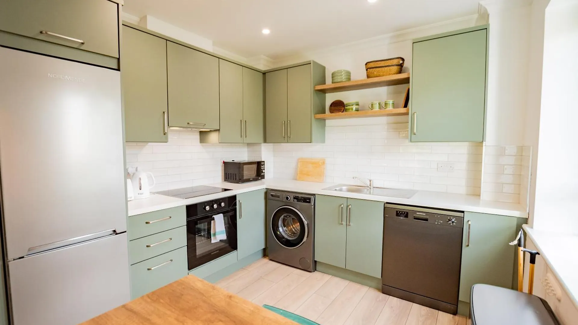 Simply Stunning 3 Bed Apartment With Free Parking Galway